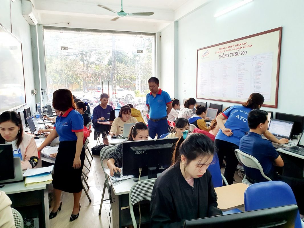 Học tin học tốt nhất tại Thanh Hóa Khi chúng ta sử dụng phần mềm PowerPoint thì chúng ta sẽ thường chèn thêm rất nhiều hình ảnh
