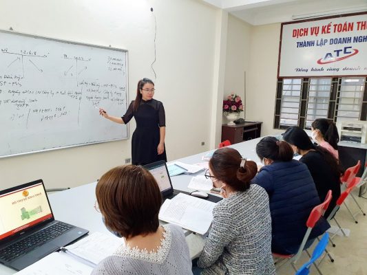 Kế toán làm sai phải biết mà chỉnh đốn Kiểm soát công việc cũng cần nhiều công phu các bác ạ! Đừng lo lắng, tất cả mọi thắc mắc về kế toán của Giám đốc sẽ được giải đáp trong khóa học: