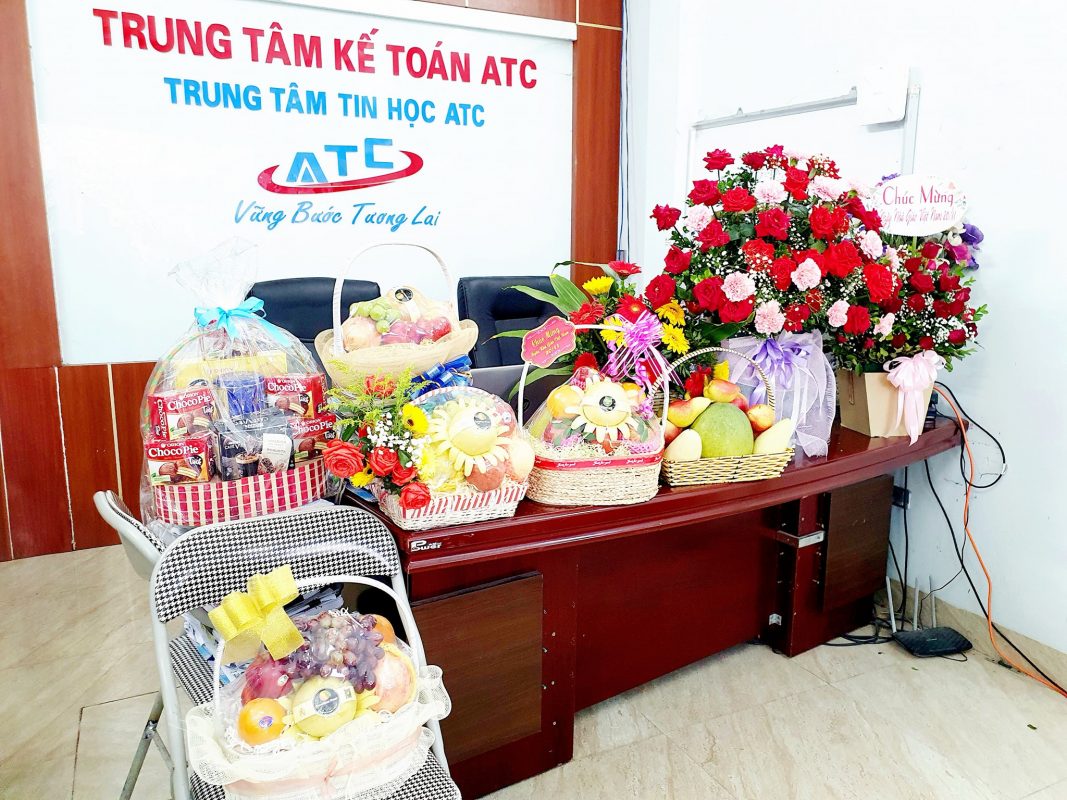 Trung tâm kế toán tại thanh hóa 2022 CẢM ƠN NHỮNG MÓN QUÀ NHIỀU ĐẾM KHÔNG XUỂ mà Học viên và Khách hàng doanh nghiệp gửi đến ATC... Đó là
