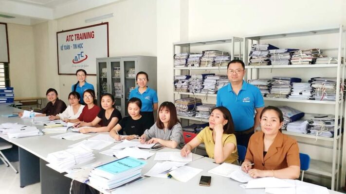 Hoc tin hoc van phong tai Thanh Hoa Đời sống có hạn mà sự học thì vô hạnMột doanh nghiệp muốn hoạt động tốt yêu cầu nhà lãnh đạo