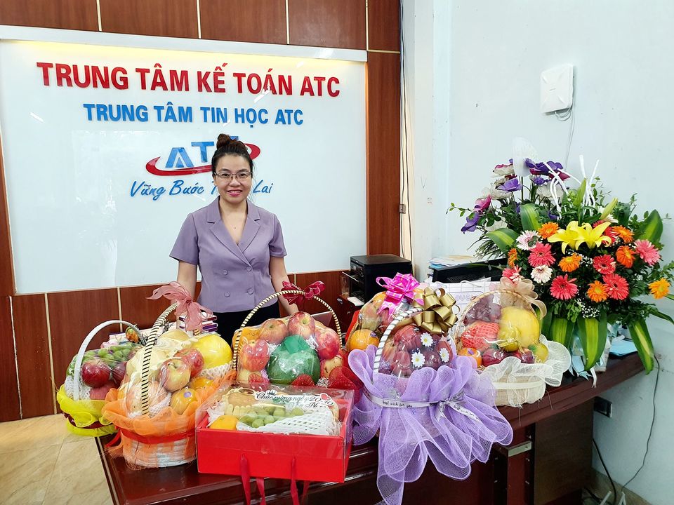 Hoc ke toan cap toc tai thanh hoa Một nữa thế giới này là phụ nữ, một nữa của yêu thương,một nữa của sự kiên cường và hi sinh thầm lặng.