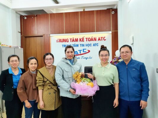 Học tin học tại thanh hóa Mỗi một lần đưa thành công một chuyến đò sang sông, trong lòng mỗi người lái đò lại dâng lên niềm hạnh